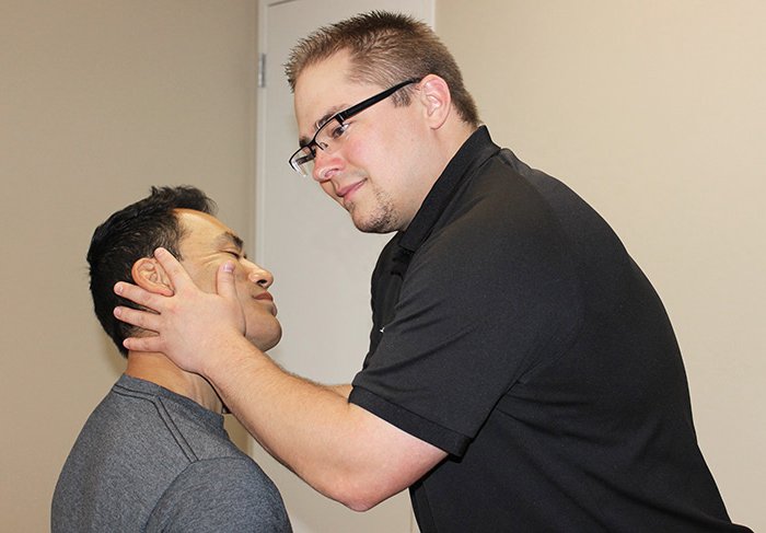 NEW Chiropractic chiropractic adjustment